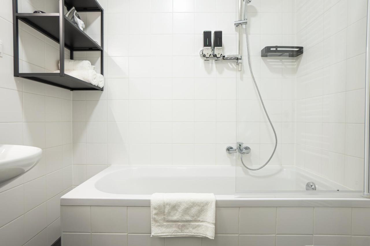 Apartament Bright 3-room With A King-size Bed Wiedeń